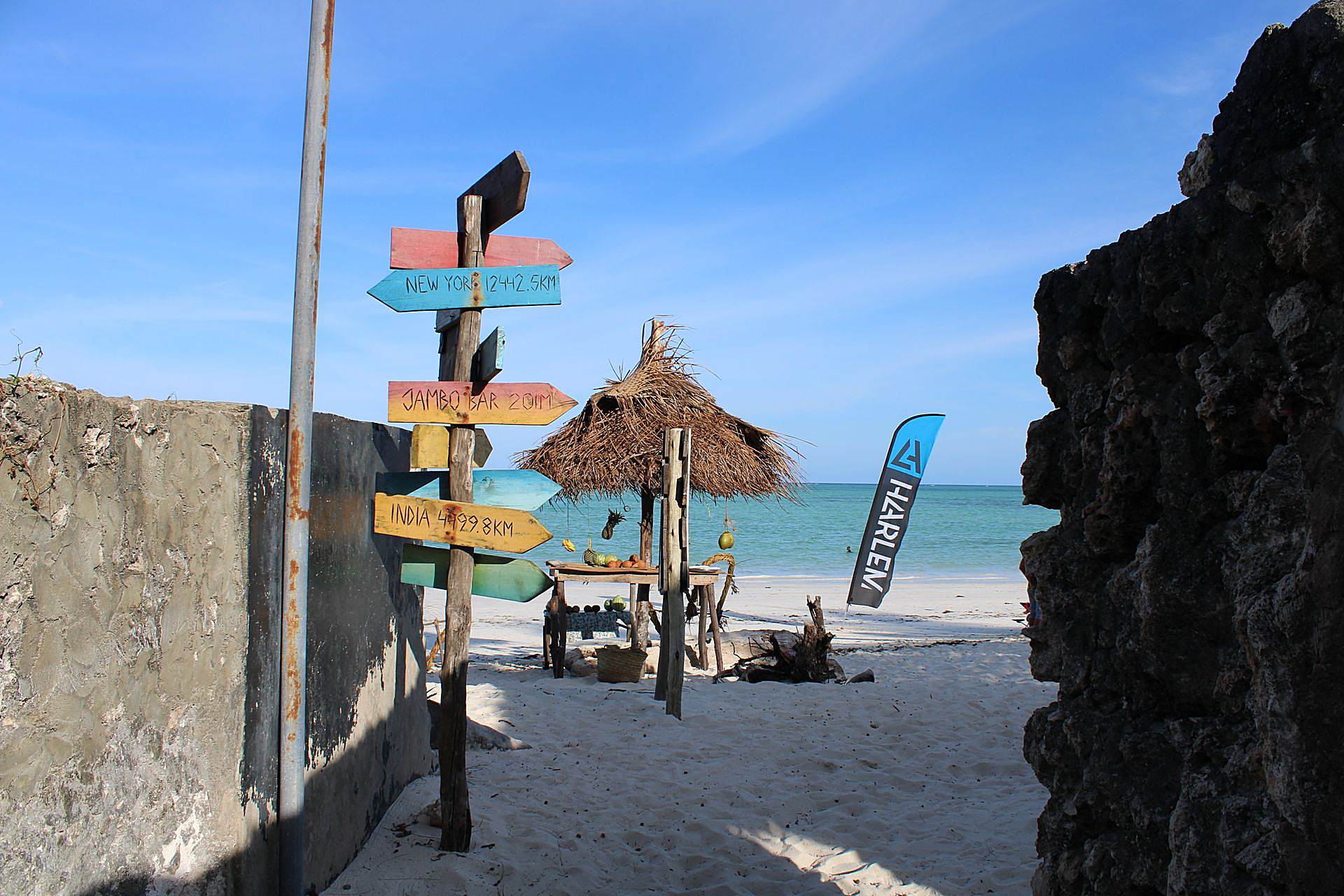 Bright turquoise water and white sand at Paje, Zanzibar